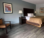 Kamar Tidur 5 Quality Inn&Suites On The Bay Near Pensacola Beach