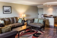 Ruang Umum Quality Inn&Suites On The Bay Near Pensacola Beach