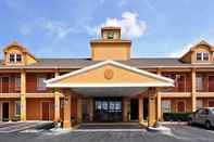 Luar Bangunan SureStay Plus Hotel by Best Western Asheboro