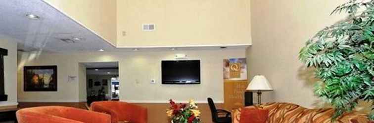 Lobi SureStay Plus Hotel by Best Western Asheboro