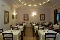 Restaurant Dellas Boutique Hotel