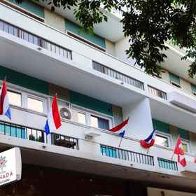 Residencial Canada1 , 飯店里斯本大学