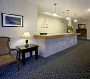 Lobi 5 Comfort Inn&Suites Thousand Island Harbour Distric