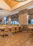 RESTAURANT Super 8 by Wyndham Parry Sound/Sequin