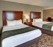 Bedroom 4 Comfort Suites Near Northeast Mall