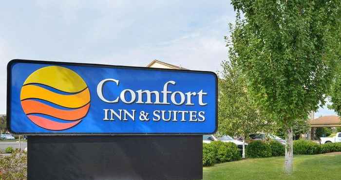 Exterior Comfort Inn & Suites McMinnville