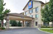 Exterior 3 Comfort Inn & Suites McMinnville