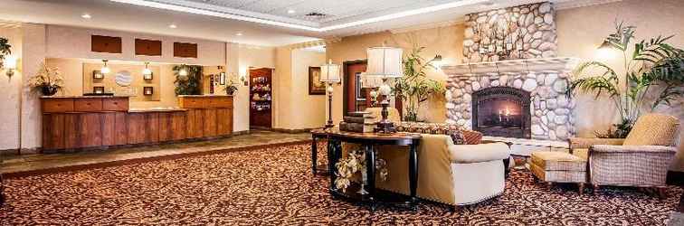 Lobby Comfort Inn & Suites McMinnville