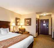 Phòng ngủ 6 Comfort Inn & Suites McMinnville
