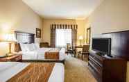 Bedroom 5 Comfort Inn & Suites McMinnville