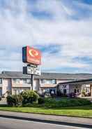 EXTERIOR_BUILDING Econo Lodge Sequim