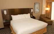 Bedroom 6 Radisson Hotel Atlanta-Marietta
