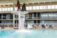 Swimming Pool Clarion Inn Pocatello ID