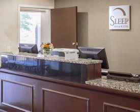 Lobby 4 Sleep Inn & Suites