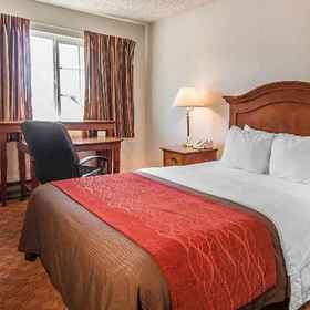 Quality Inn Grants Pass1 , 飯店Weasku Inn