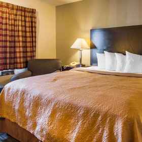 Quality Inn Tigard - Portland Southwest 1, Hotel Krua Bangkok PDX