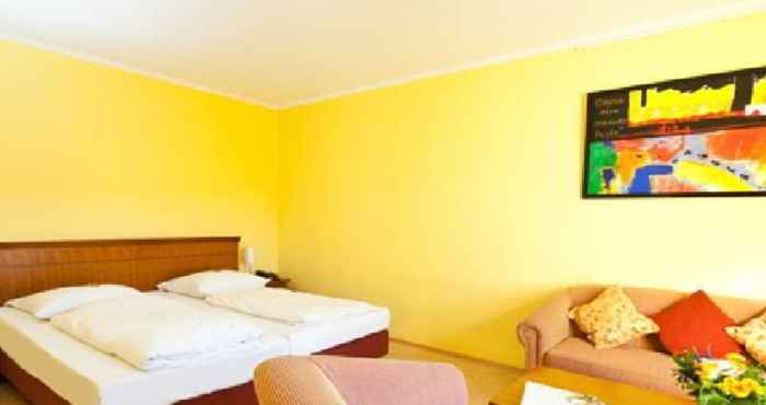 Kamar Tidur Golden Leaf Parkhotel Im Lehel