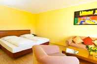Bedroom Golden Leaf Parkhotel Im Lehel