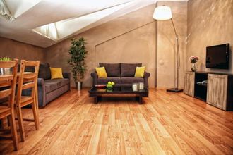 Lainnya 4 Akin Suites