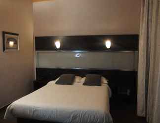 Bedroom 2 Hotel Bolzano