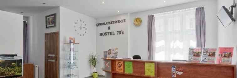 Lobi Queen Apartments