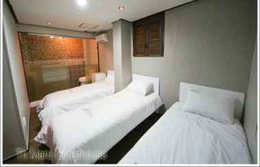 Bilik Tidur 2 Maru Guesthouse Myeongdong