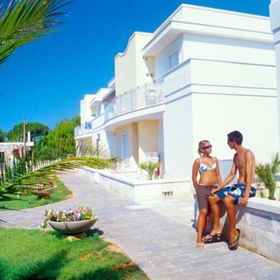 코인 1, 카스트리냐노델카포 호텔