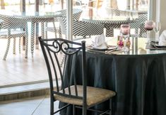 Restaurant 2 Hotel des 2 mondes Resort & Spa