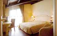 Phòng ngủ 6 Hotel Montelago