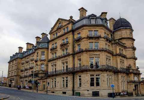 Exterior The Midland , Sure  Coll. by Best W.