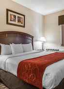 BEDROOM Comfort Suites Golden West On Evergreen Parkway