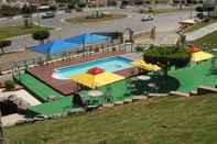 Swimming Pool Golden Tulip Resort Al Baha Hotel