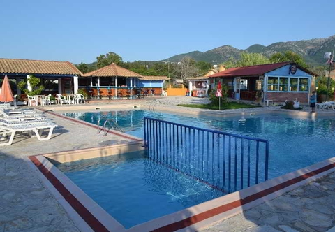 Swimming Pool Tassos Apartments