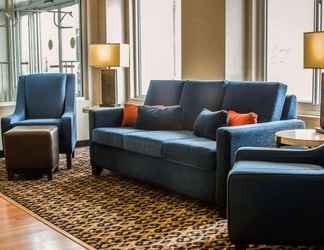 Lobby 2 Comfort Inn & Suites Dimondale - Lansing