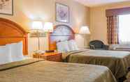 Bedroom 5 Quality Inn Hudsonville