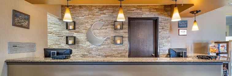 Lobby Comfort Inn Manistique