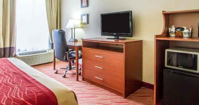 Kamar Tidur Comfort Inn Poplar Bluff North