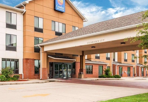 Bangunan Comfort Inn & Suites Sikeston I-55