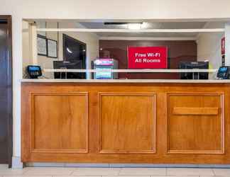 Lobi 2 Red Roof Inn Dahlgren – Naval Base