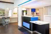 Lobby ibis budget Nantes Ouest Saint Herblain Coueron