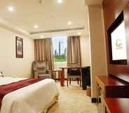 Kamar Tidur 4 Gorgeous Hotel