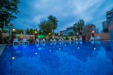 Swimming Pool Cleopatra Tac Hotel