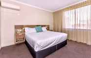 Kamar Tidur 4 Metro Hotel Perth City