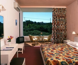 Kamar Tidur 4 Ionian Park Hotel