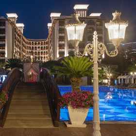 Quattro Beach Spa & Resort Hotel 1, 酒店 科纳克勒清真寺