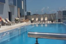 수영장 Lagos Continental Hotel