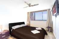 Kamar Tidur Breakers North Beachfront Holiday Apartments