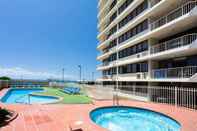 Swimming Pool Breakers North Beachfront Holiday Apartments