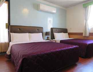 Kamar Tidur 2 Da-Wei Hostel