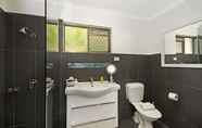 Toilet Kamar 6 Townsville Holiday Apartments